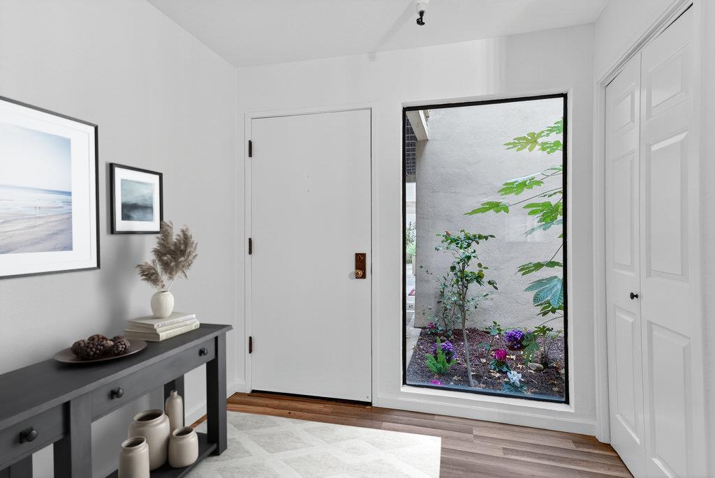 449 Alberto Way C139