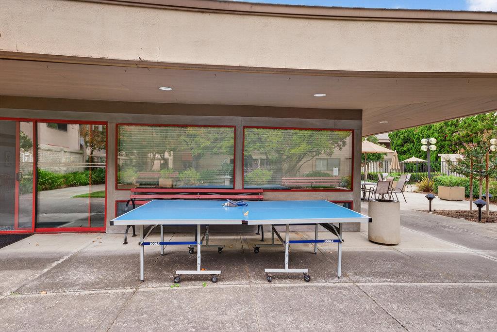 449 Alberto Way C139