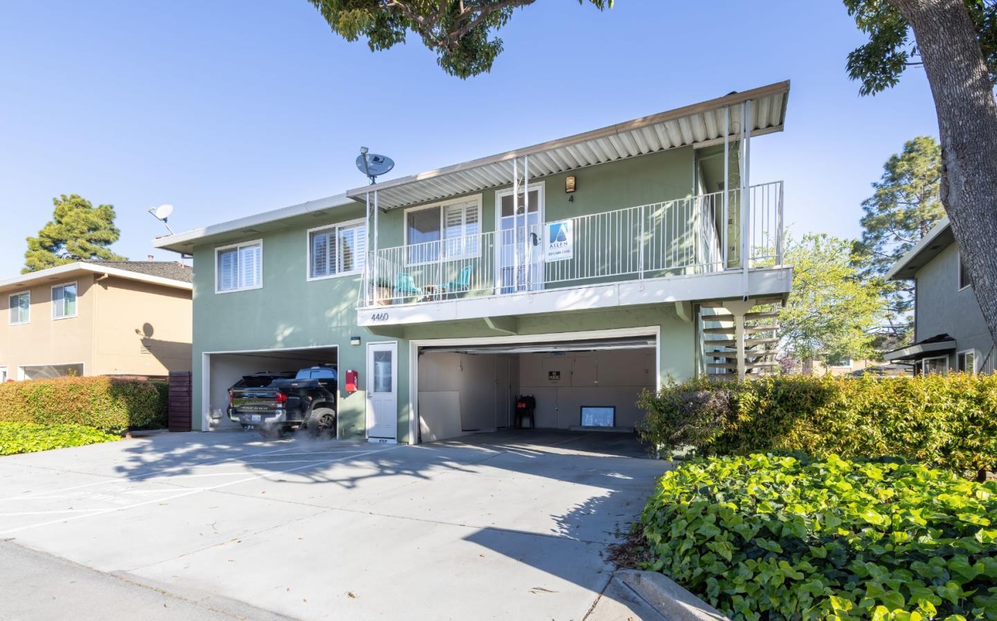 4460 Diamond Street 4