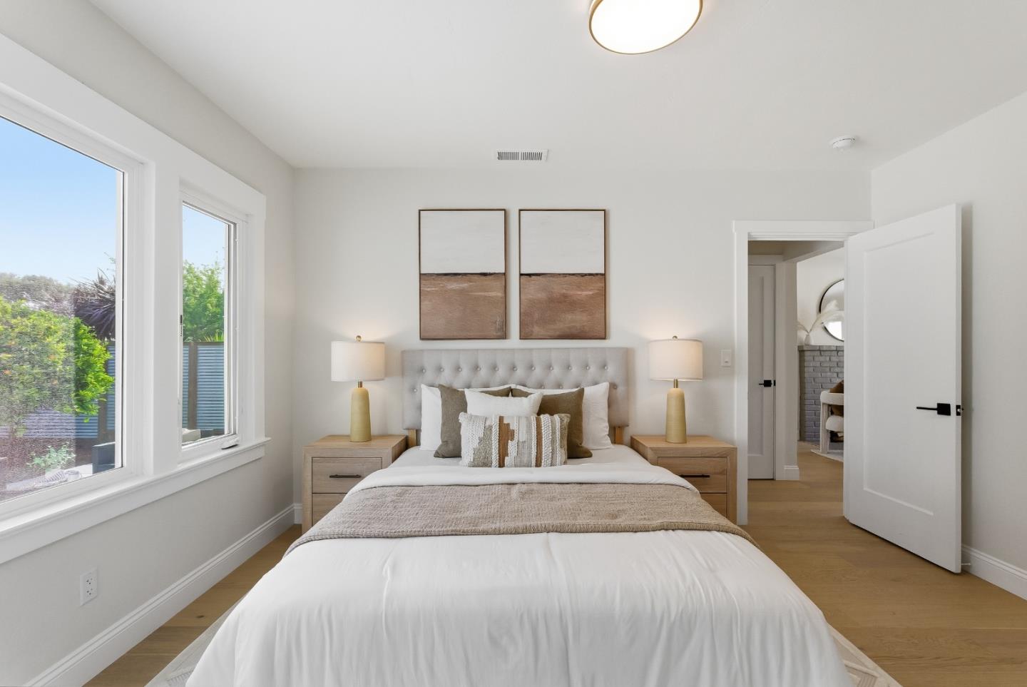 1414 Laurel