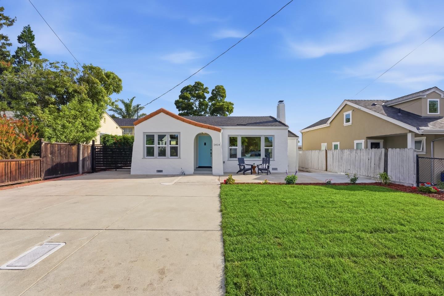 1414 Laurel