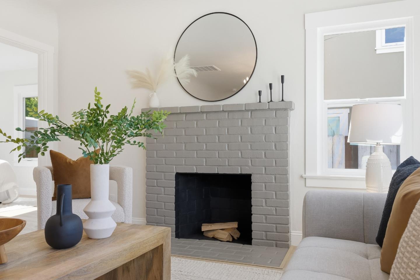 1414 Laurel