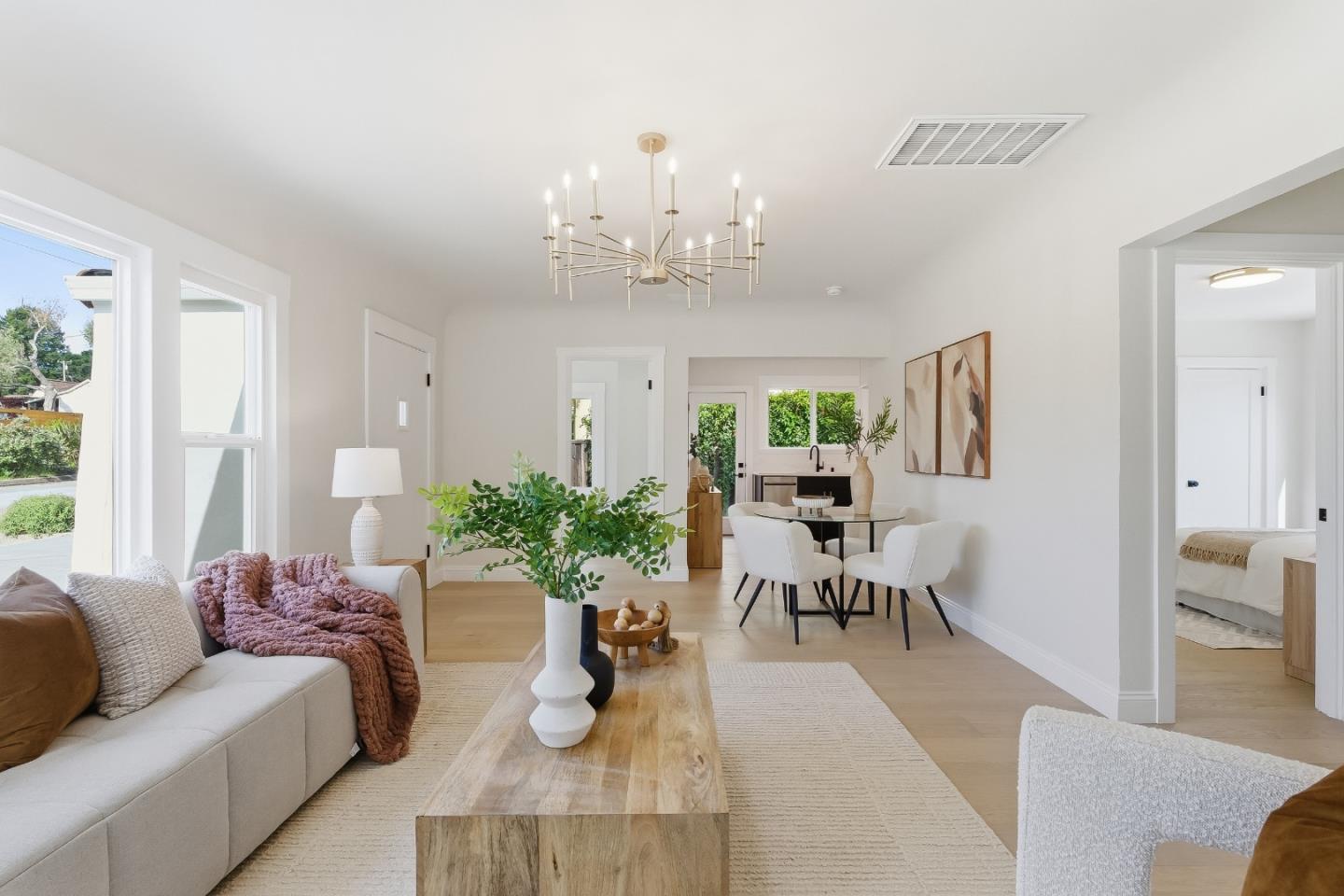 1414 Laurel