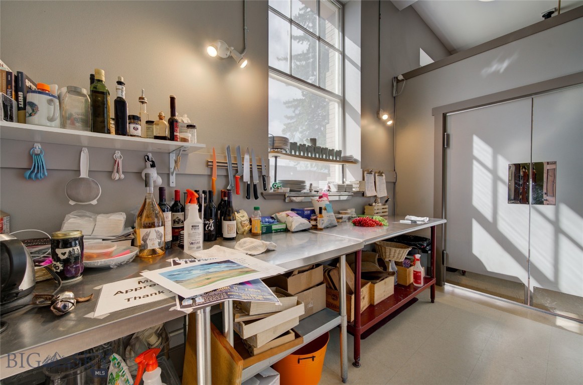 208 & 212 W Park Street