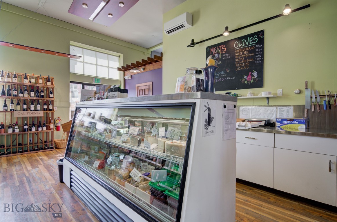 208 & 212 W Park Street