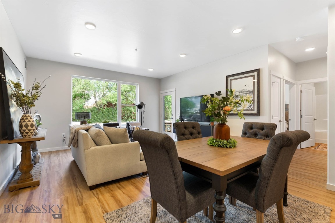 2221G Willow Drive 113