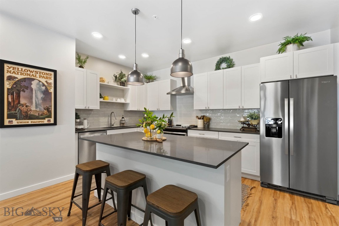 2221F Willow Drive 97