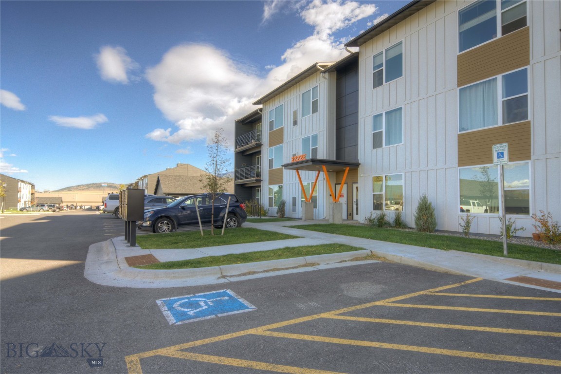 2222E Willow Drive 86