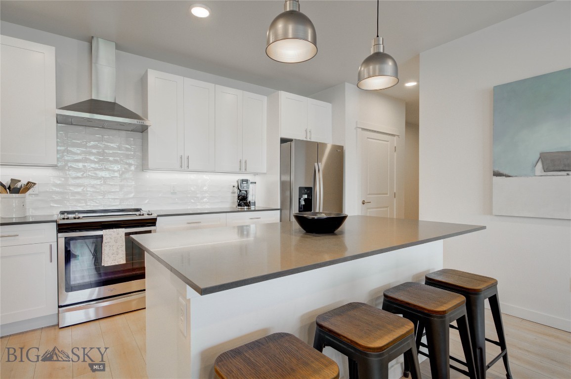 2222E Willow Drive 86