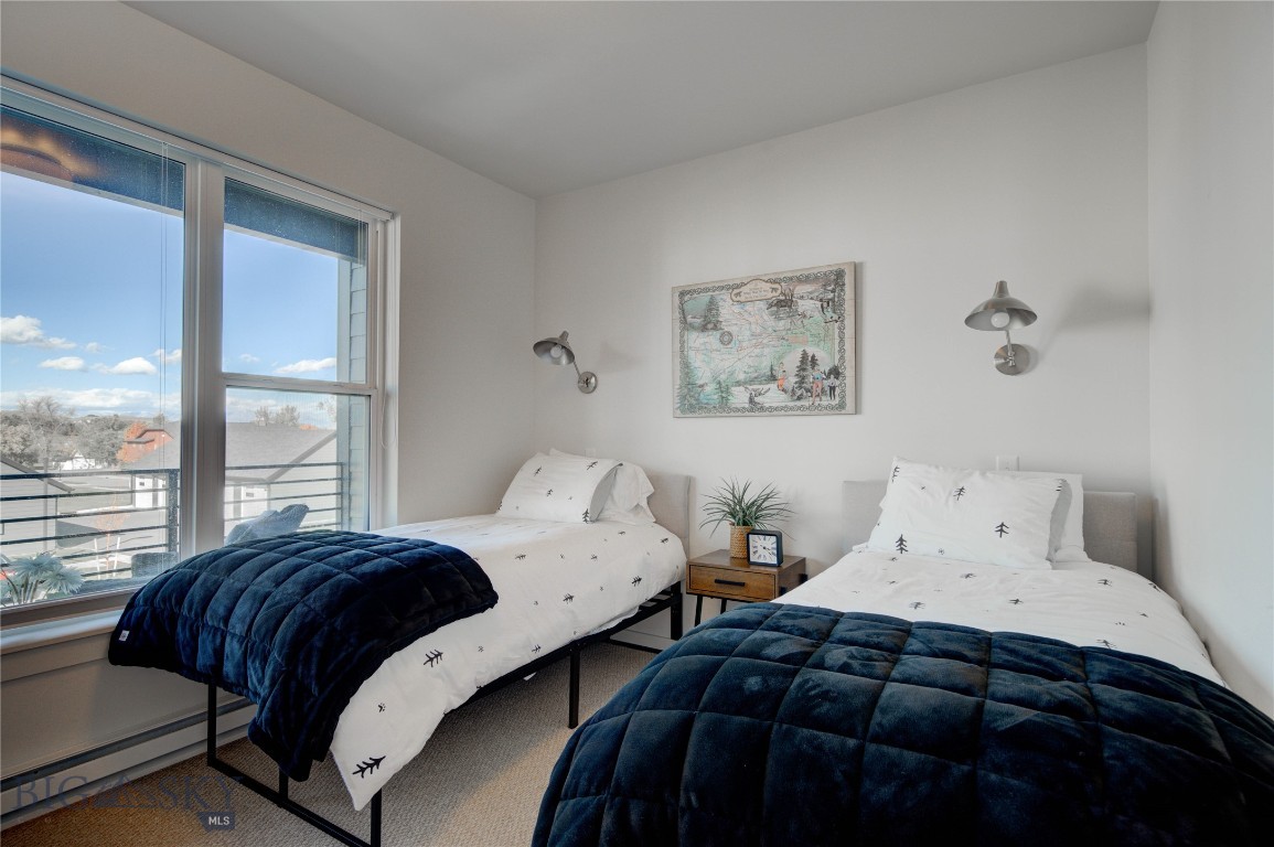 2222E Willow Drive 86