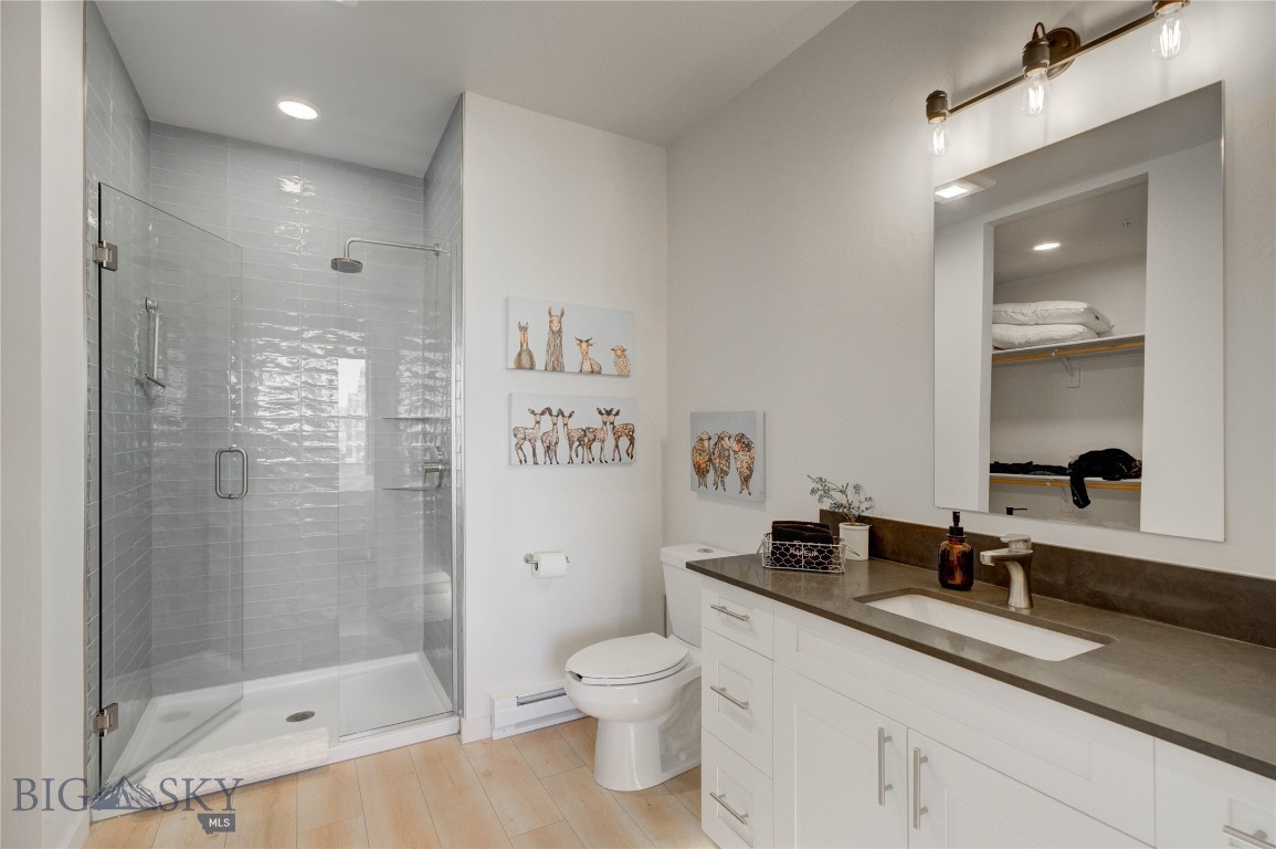 2222E Willow Drive 86