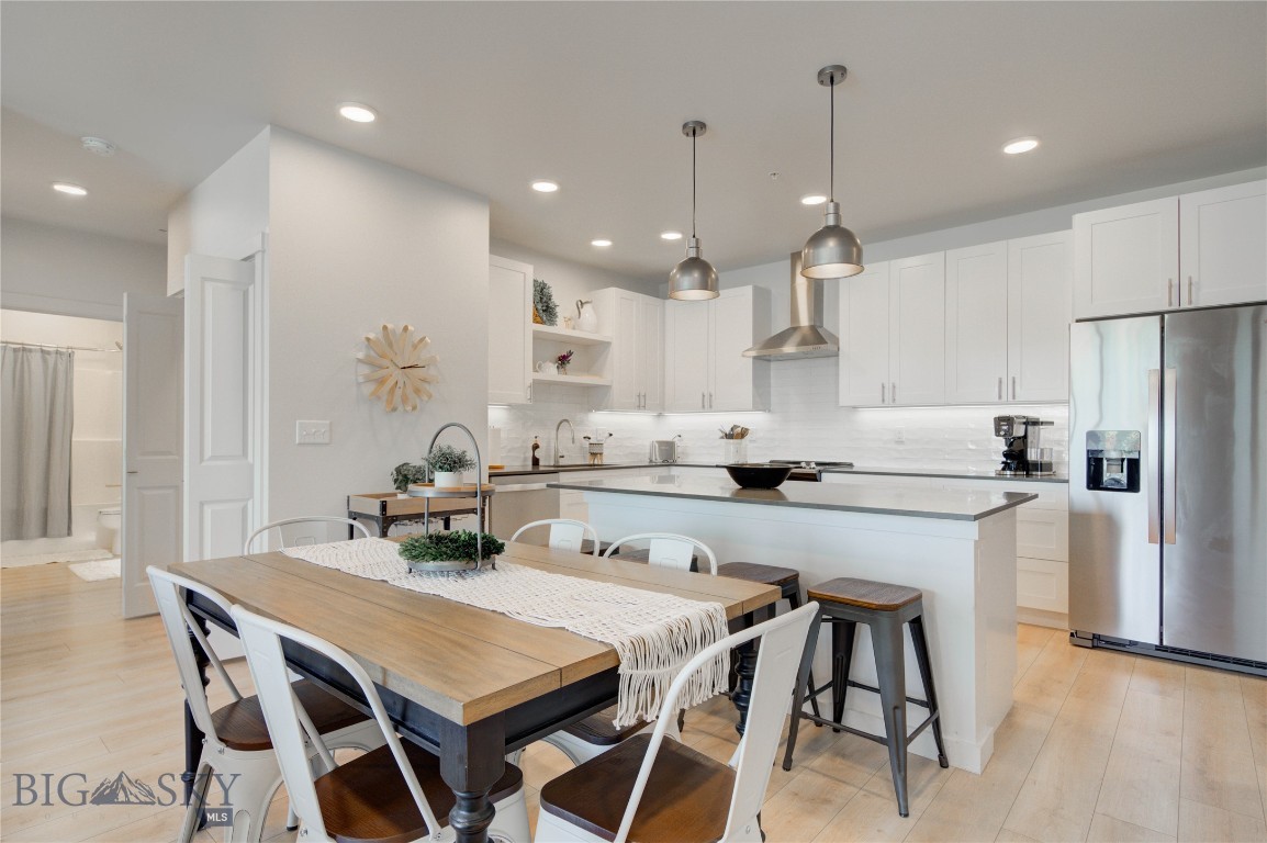 2222E Willow Drive 86