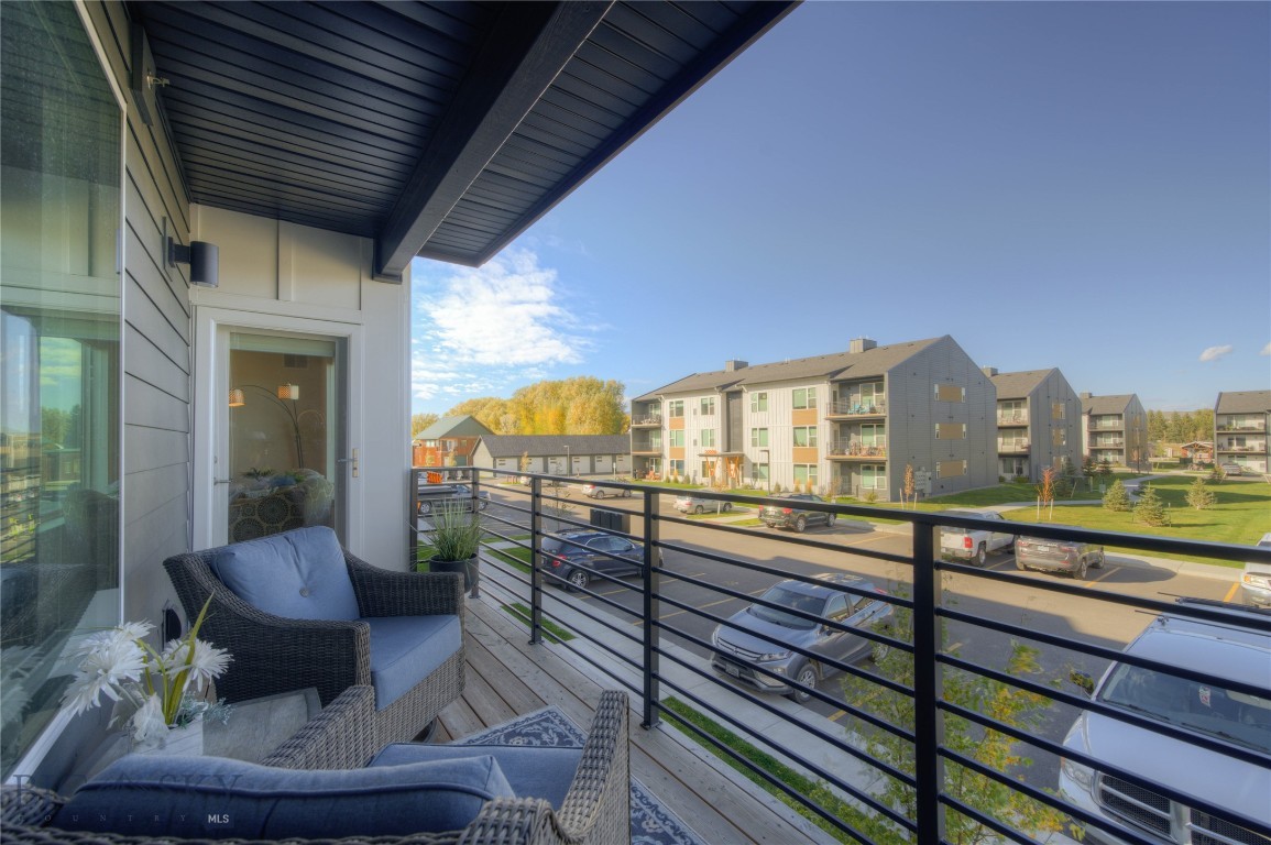 2222E Willow Drive 86