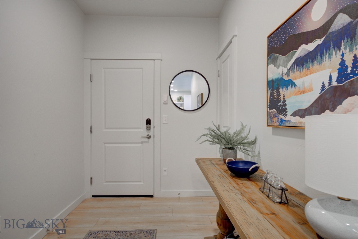 2222E Willow Drive 86