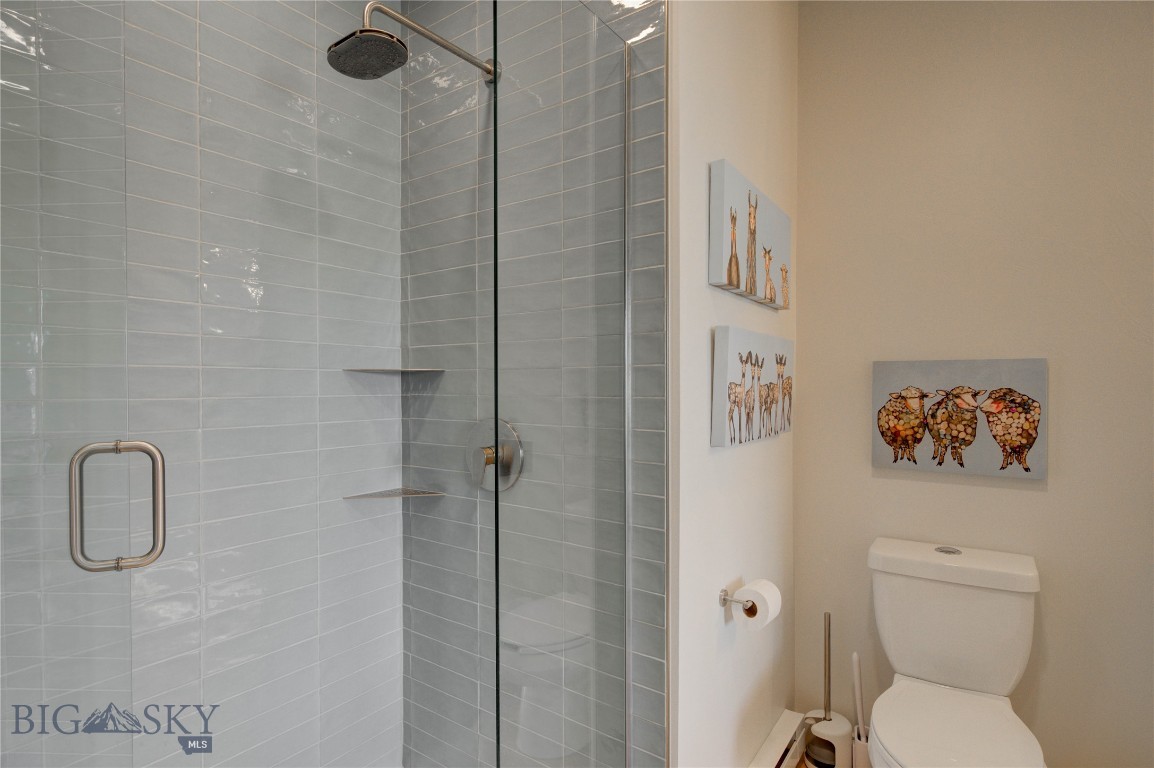 2222E Willow Drive 86