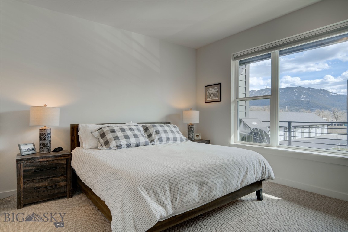 2221D Willow Drive 124