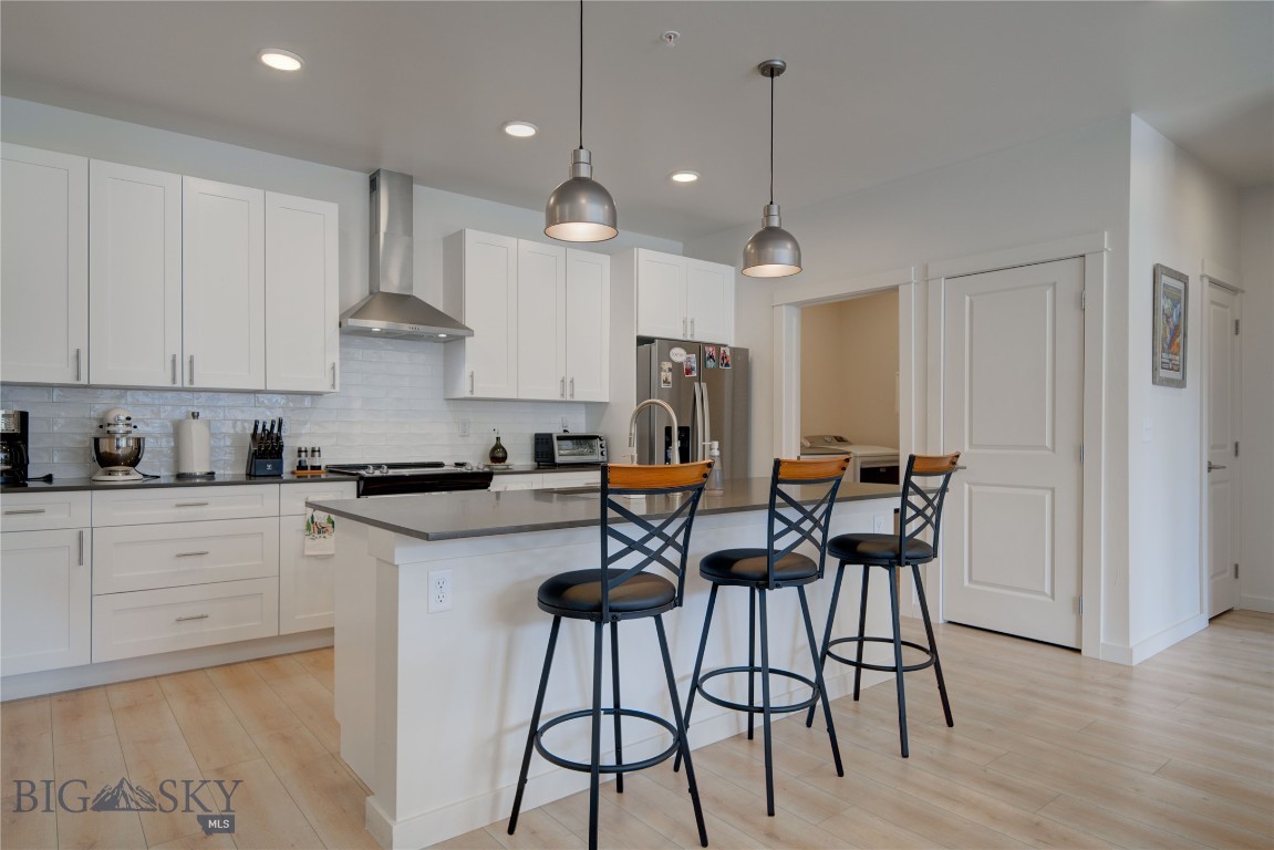 2221D Willow Drive 124