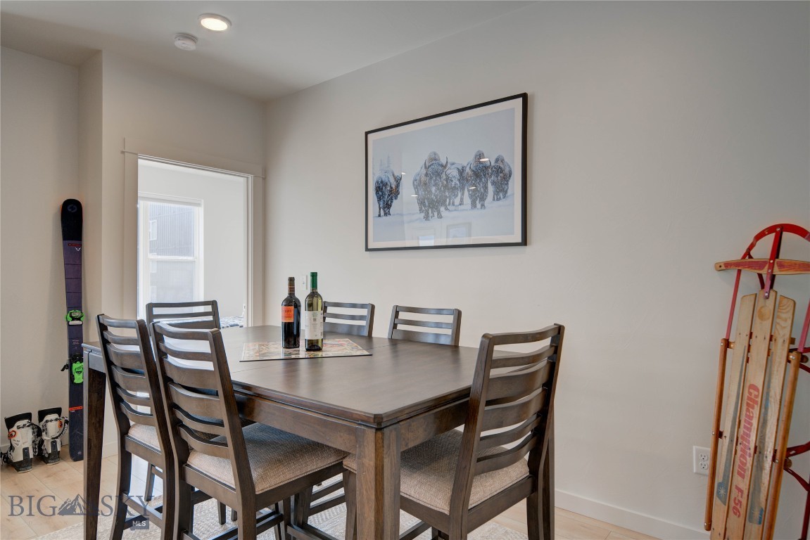 2221D Willow Drive 124