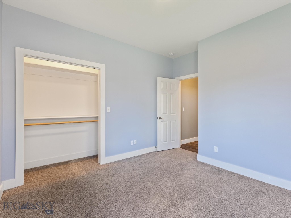 1202 Ridgeview Trail