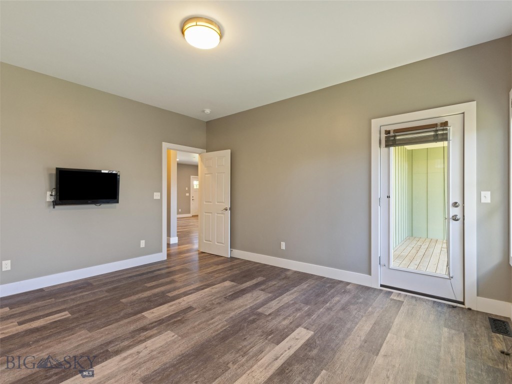 1202 Ridgeview Trail