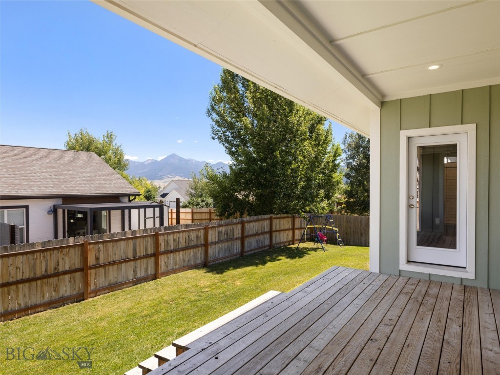 1202 Ridgeview Trail