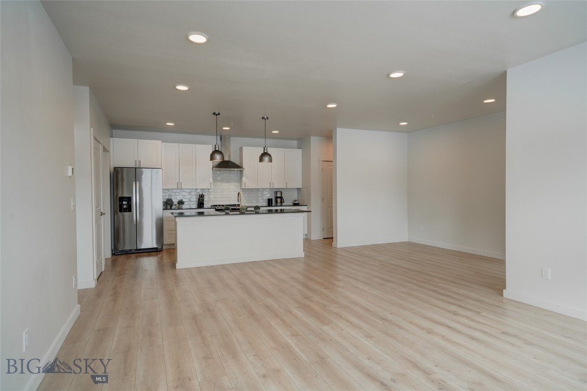 2222E Willow Drive 87