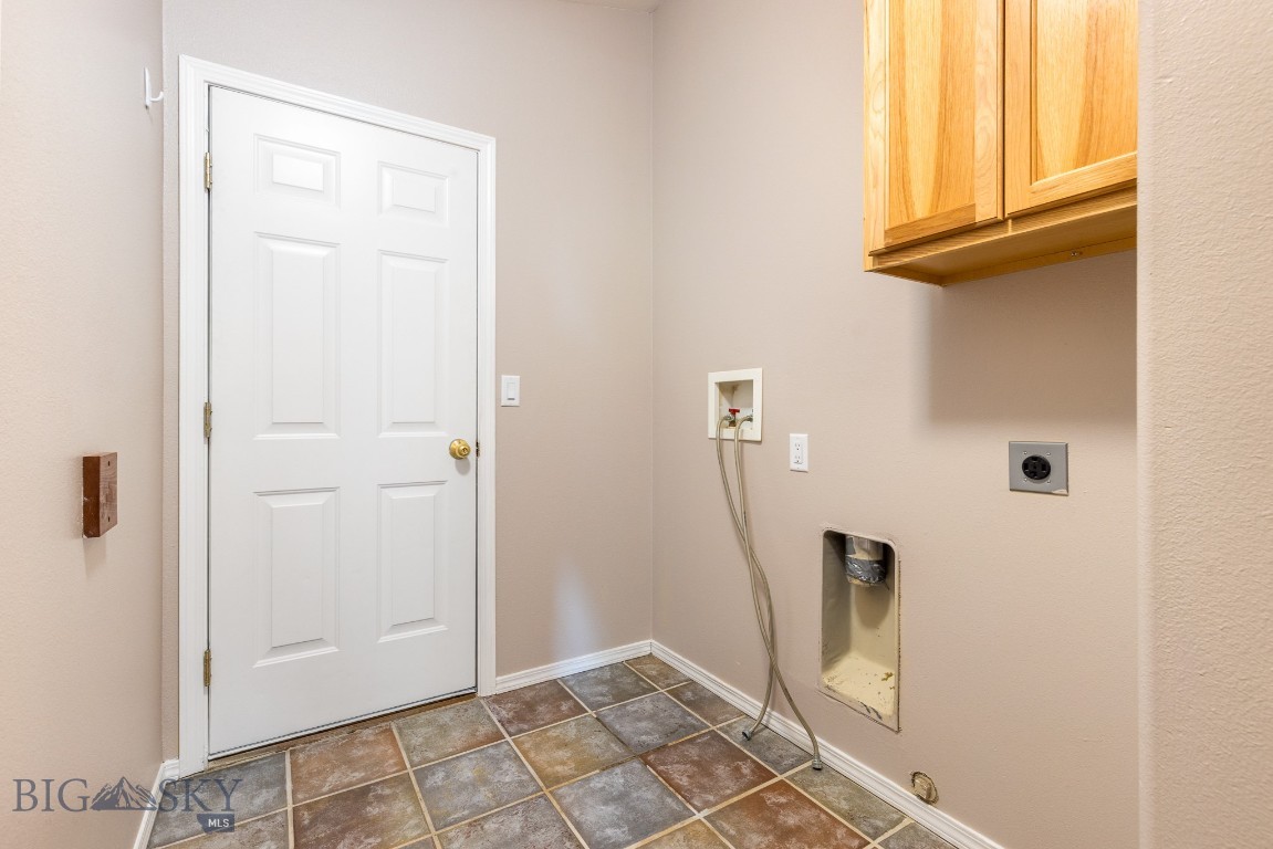 1202 Wineglass Court C