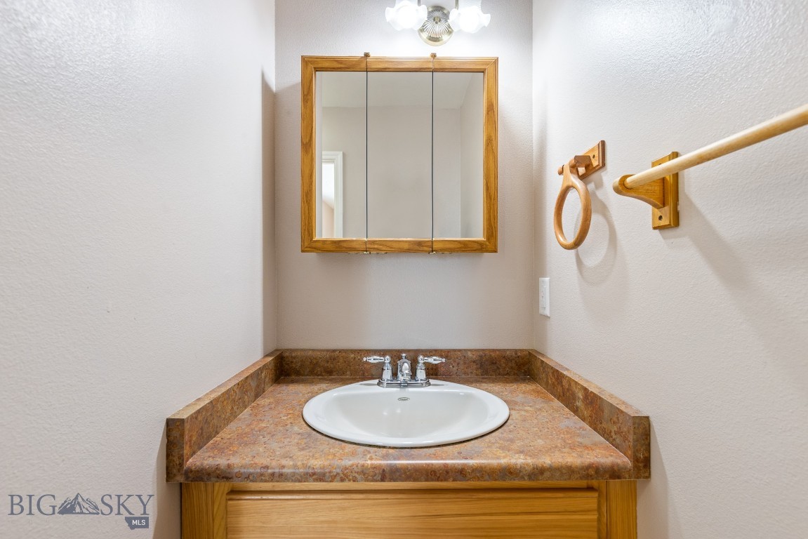 1202 Wineglass Court C