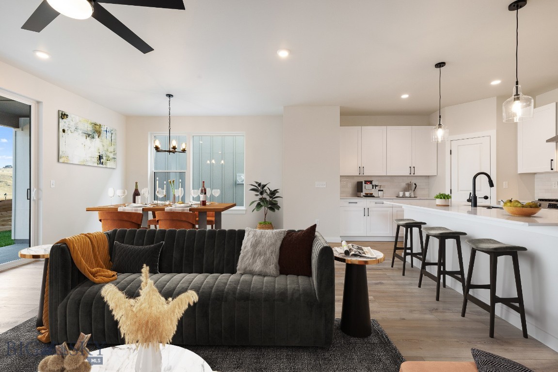 901 Scenic Trail 17