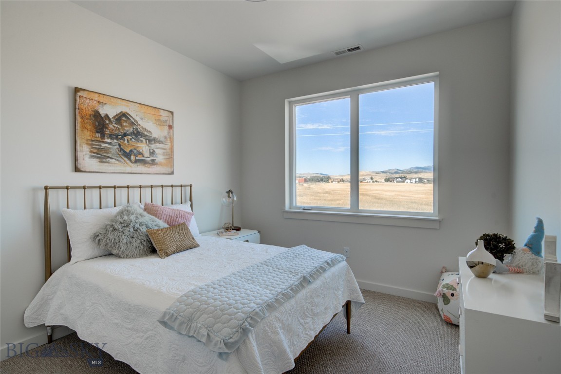 901 Scenic Trail 17