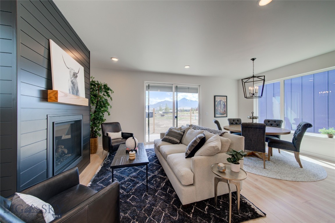 901 Scenic Trail 17