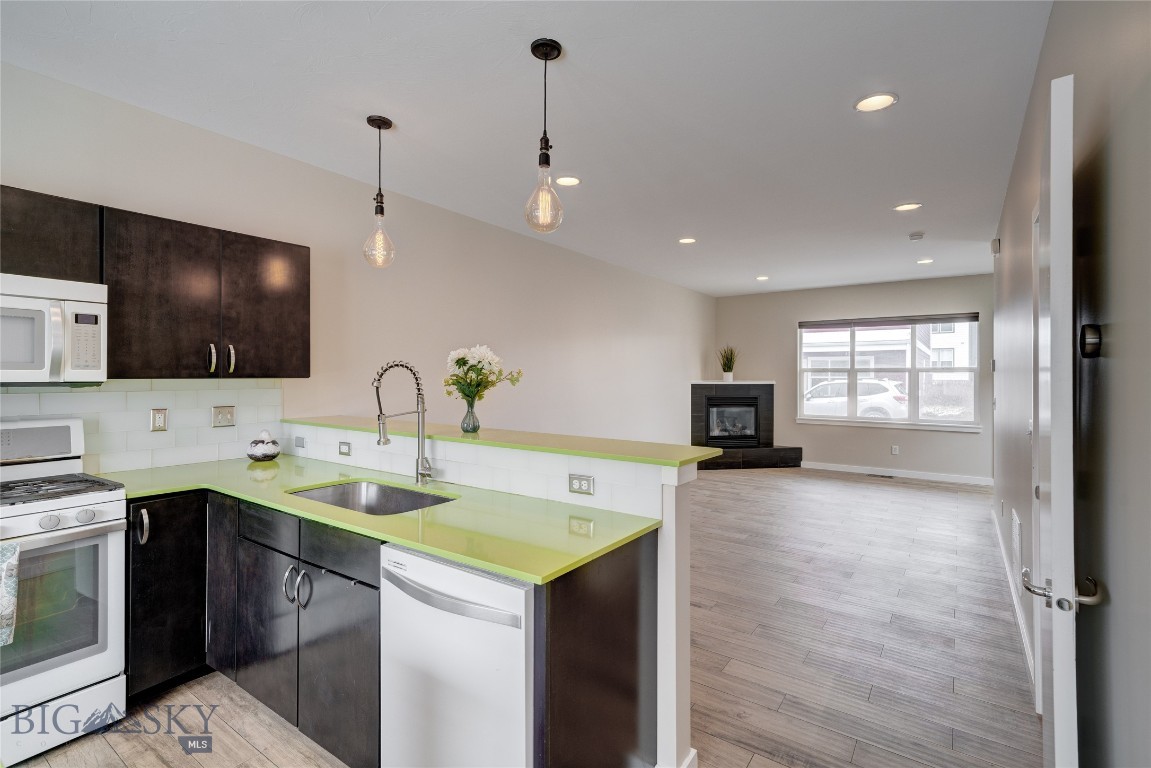 410 Enterprise Boulevard 19