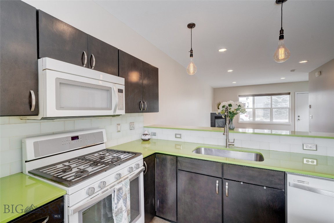 410 Enterprise Boulevard 19