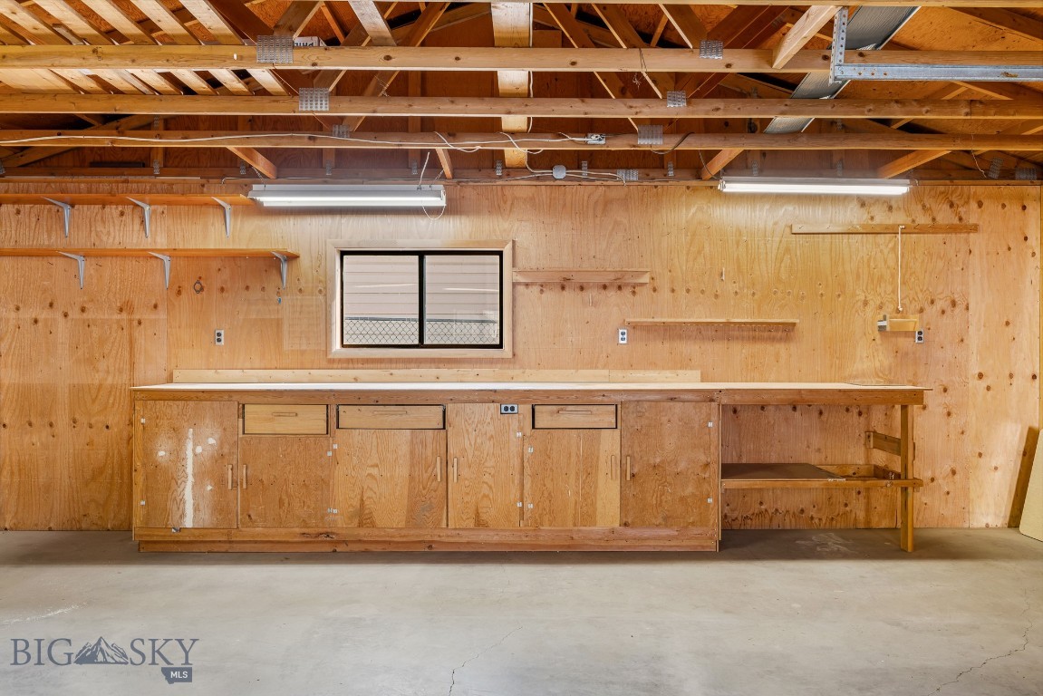 610 W Front Street