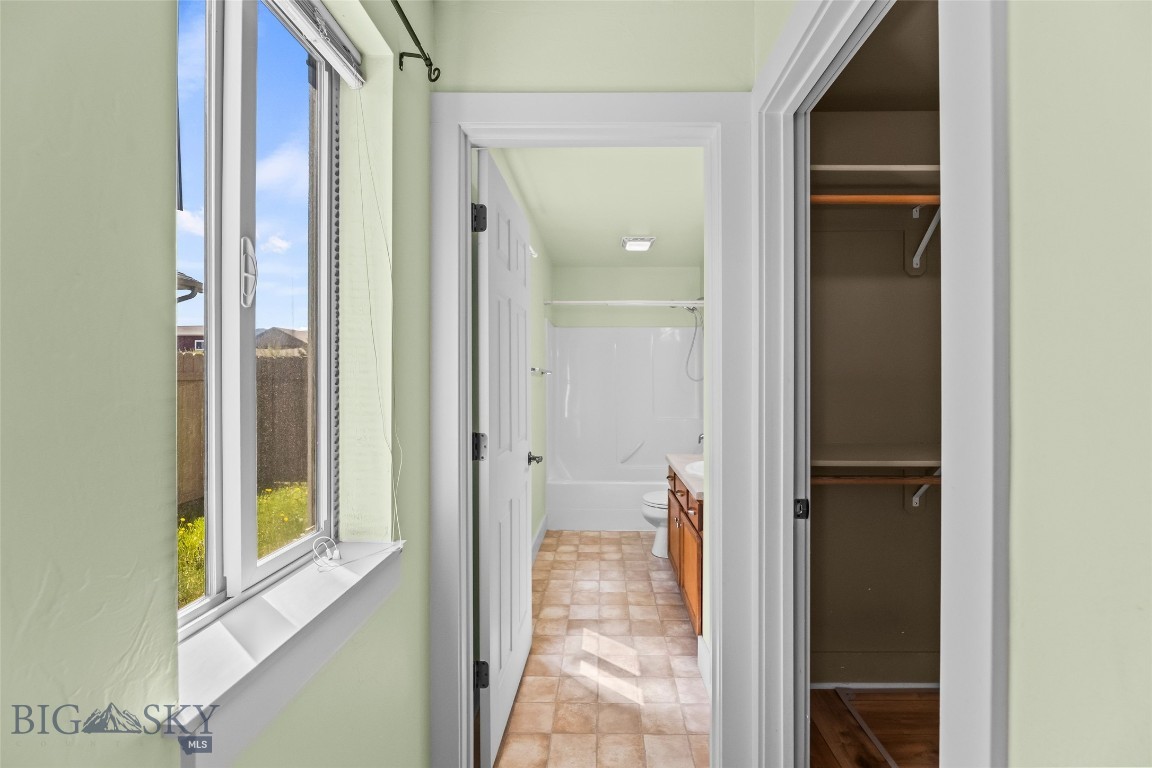 822 N 12th Street