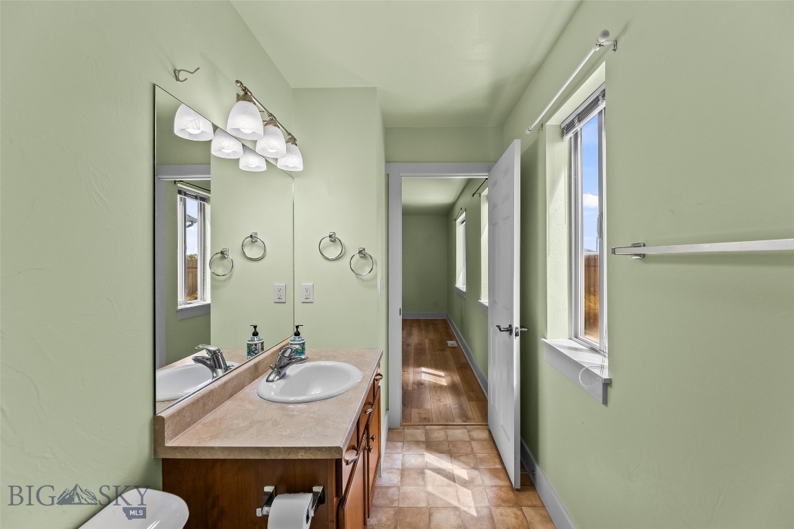 822 N 12th Street