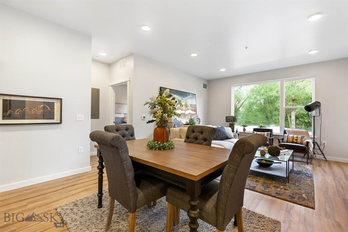 2222A Willow Drive 26