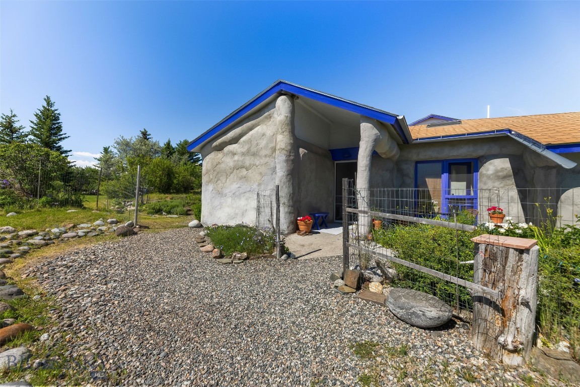 29 Cascade Lane