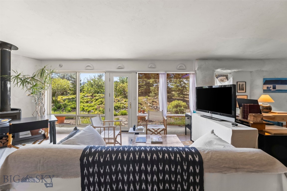 29 Cascade Lane