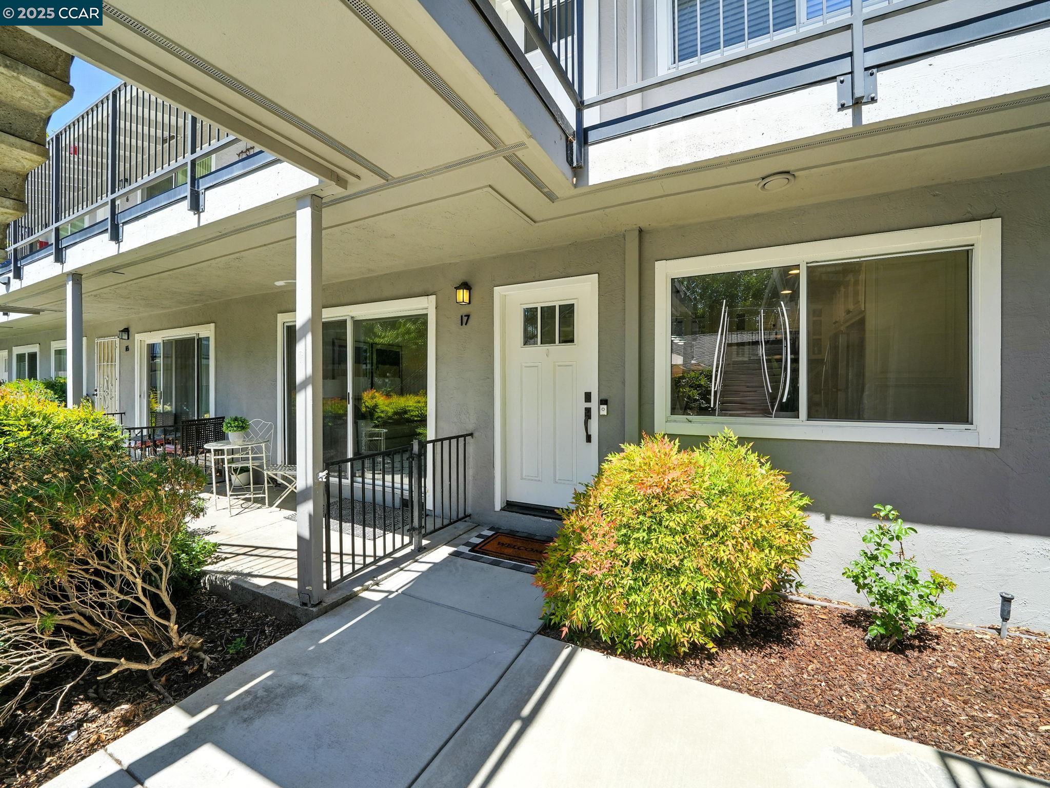 200 El Dorado Ave # 17