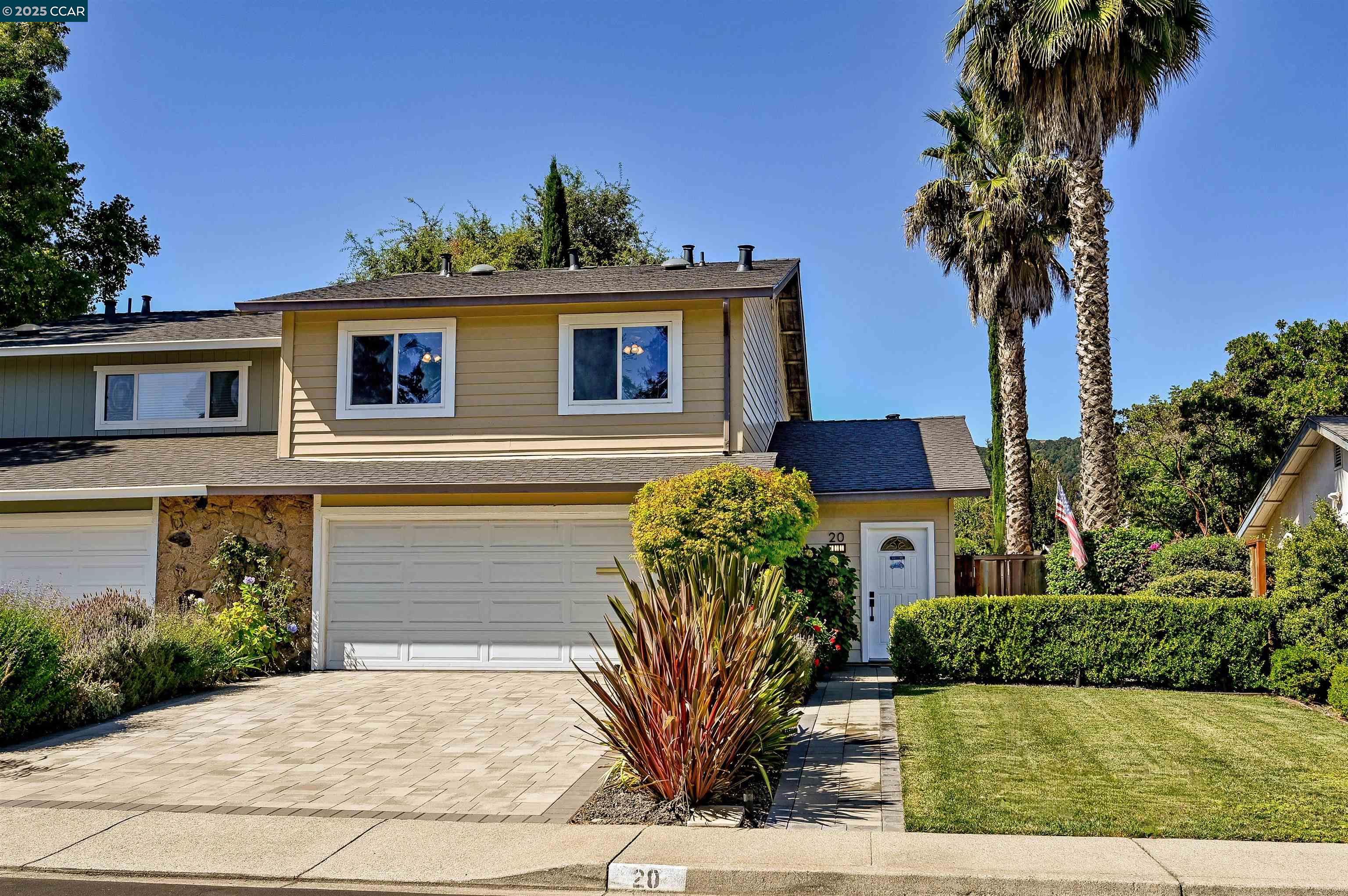 20 Serene Ct