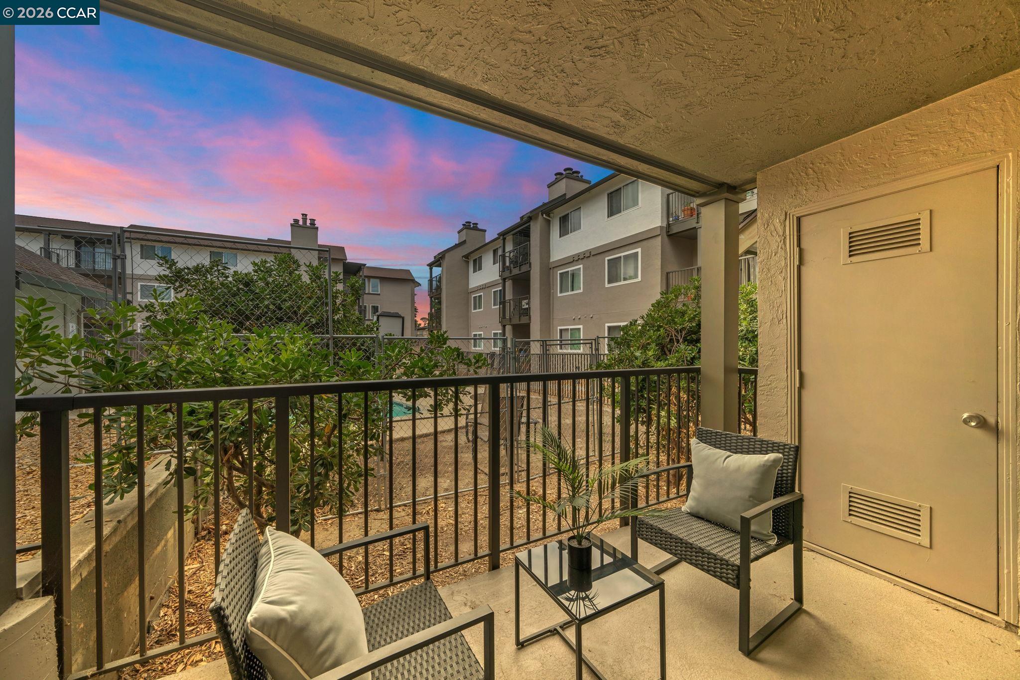 1318 B St # 105