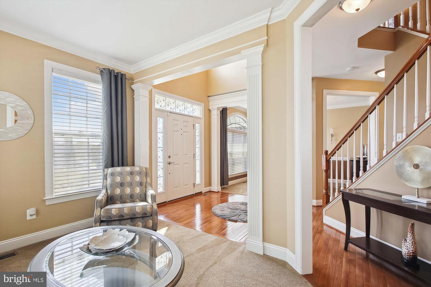 1712 VERONICA WAY