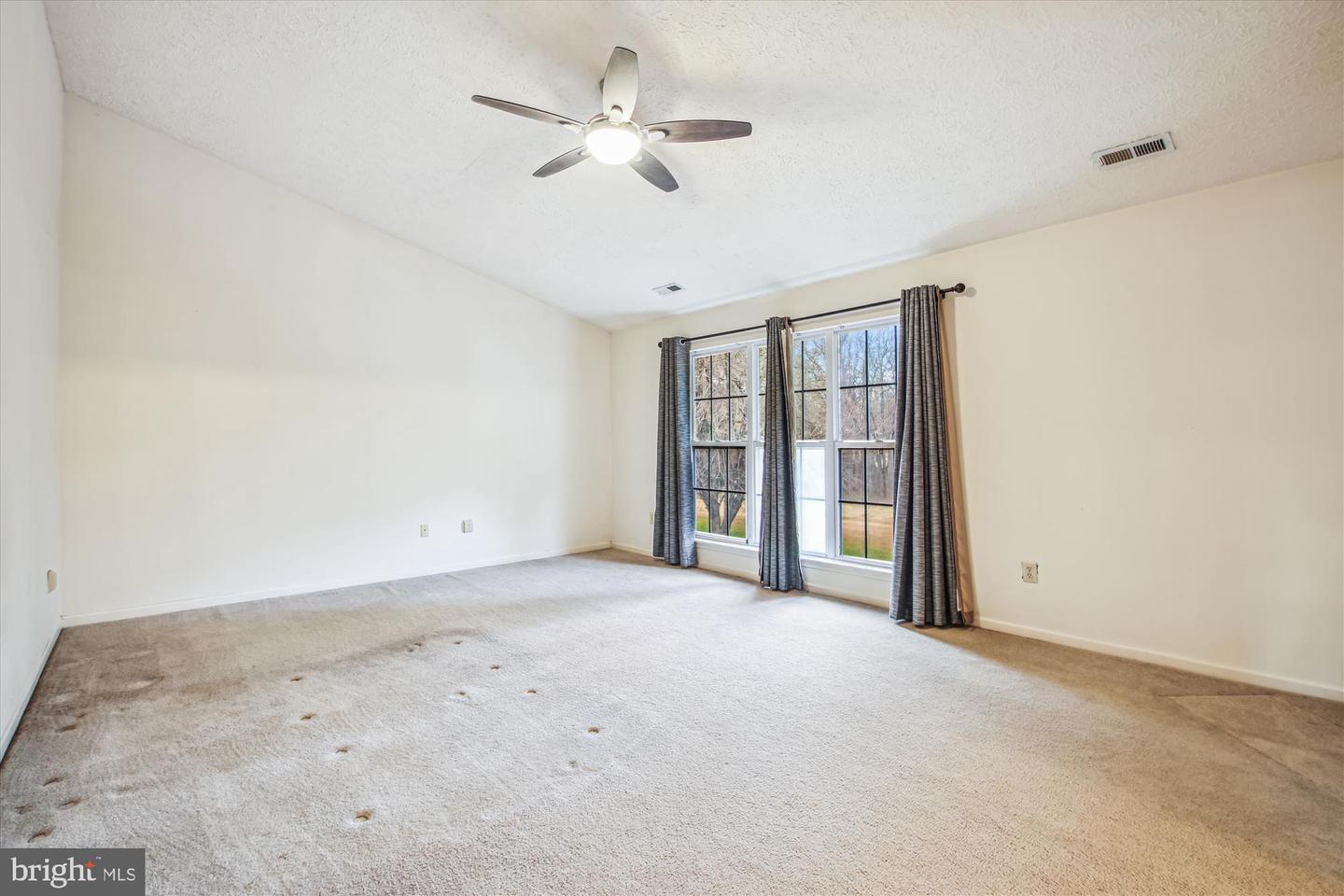 2420 Hightee COURT