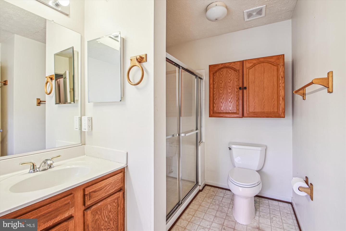 2420 Hightee COURT