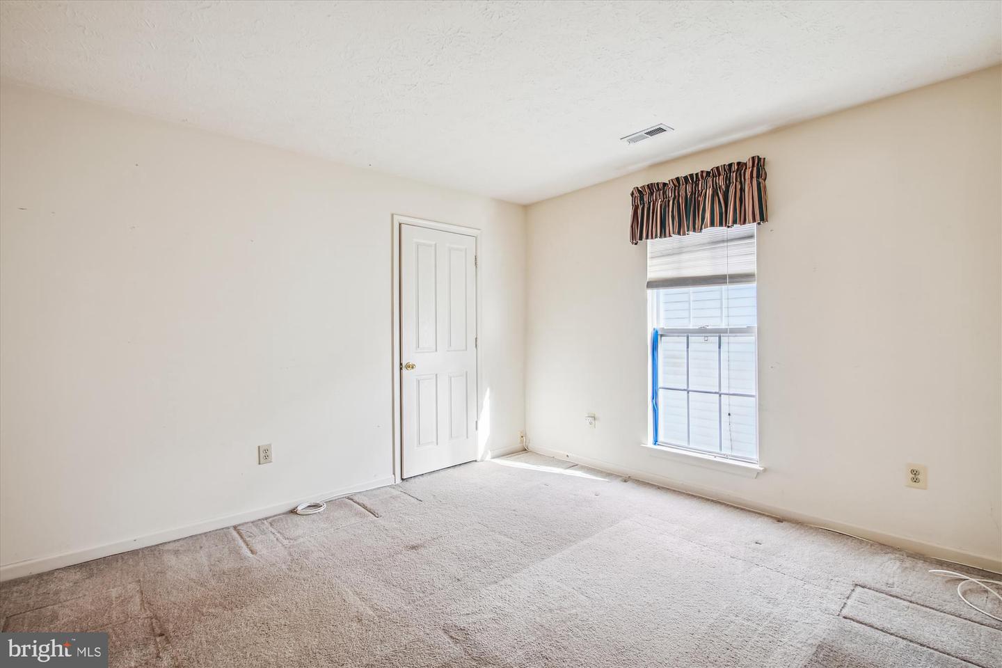 2420 Hightee COURT