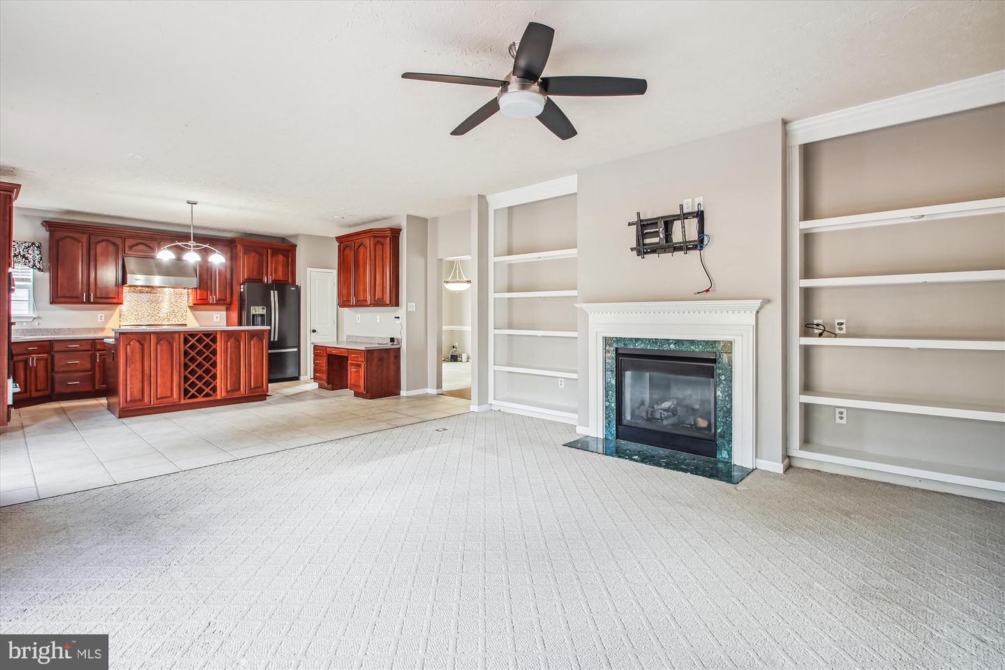 2420 Hightee COURT