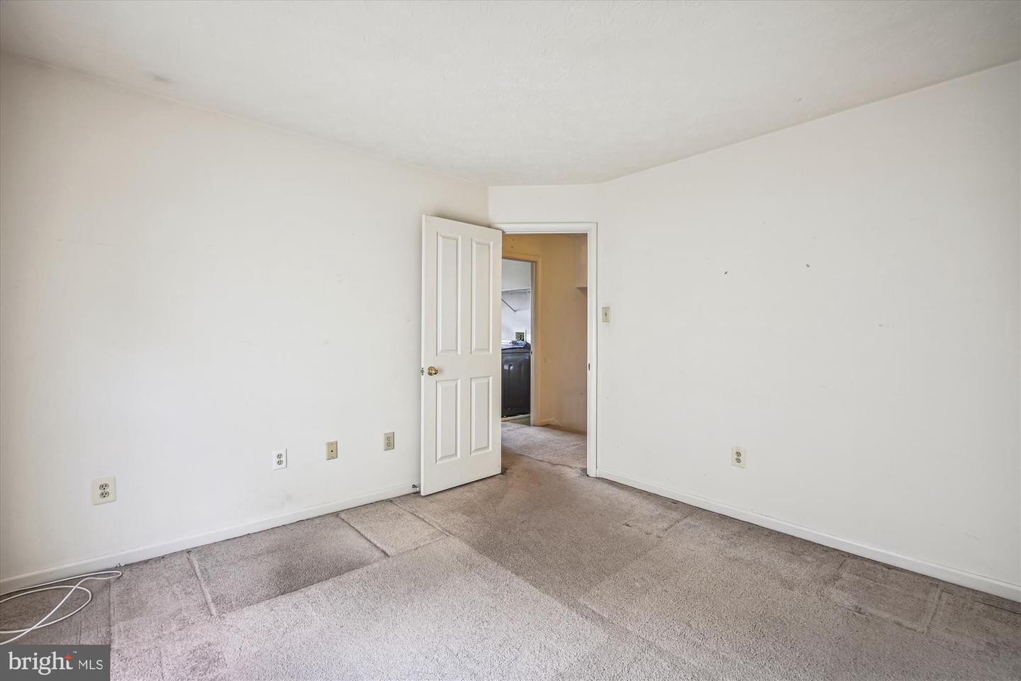 2420 Hightee COURT