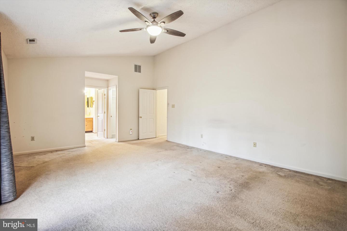 2420 Hightee COURT