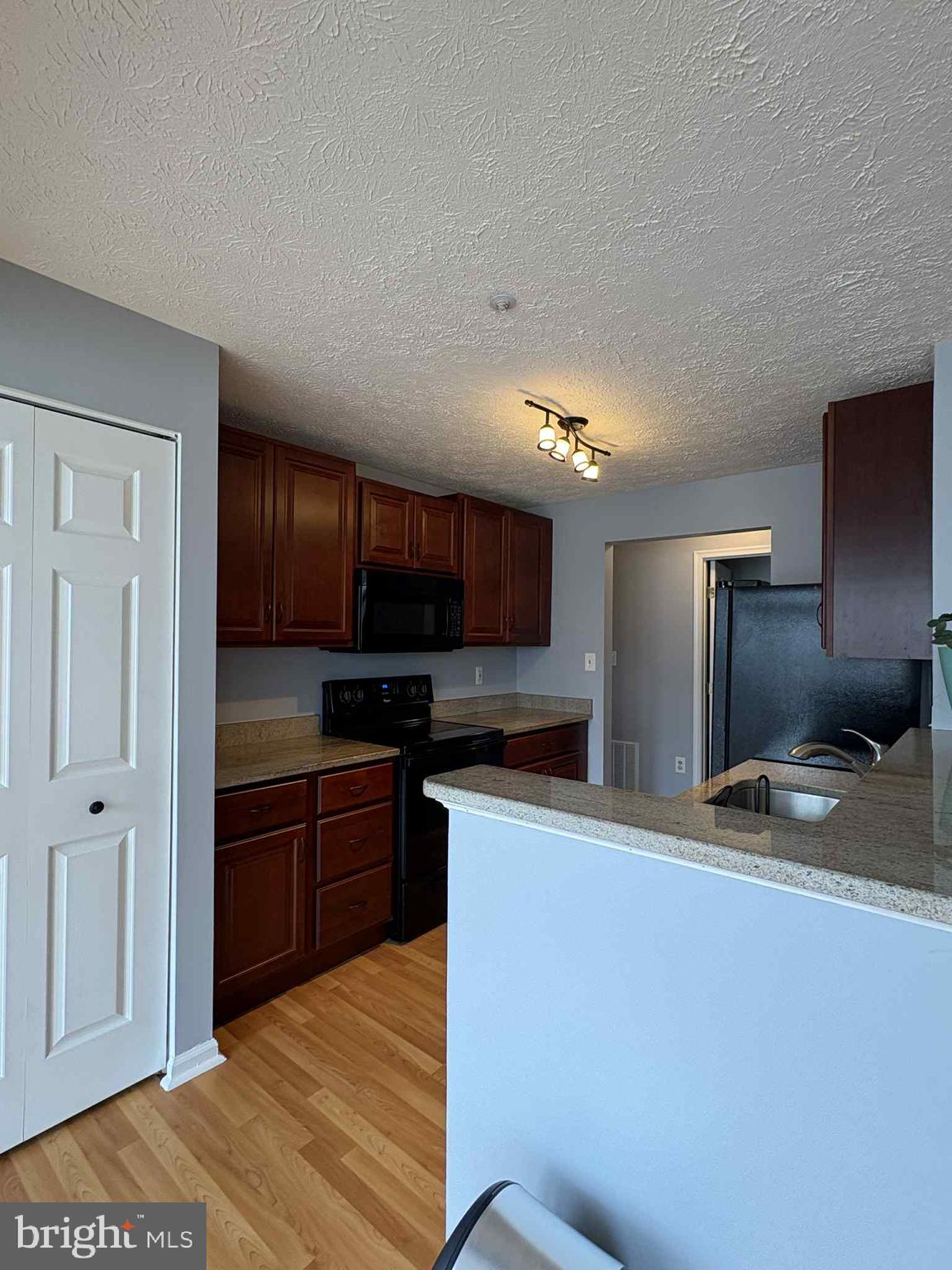 701 ORCHARD OVERLOOK 203